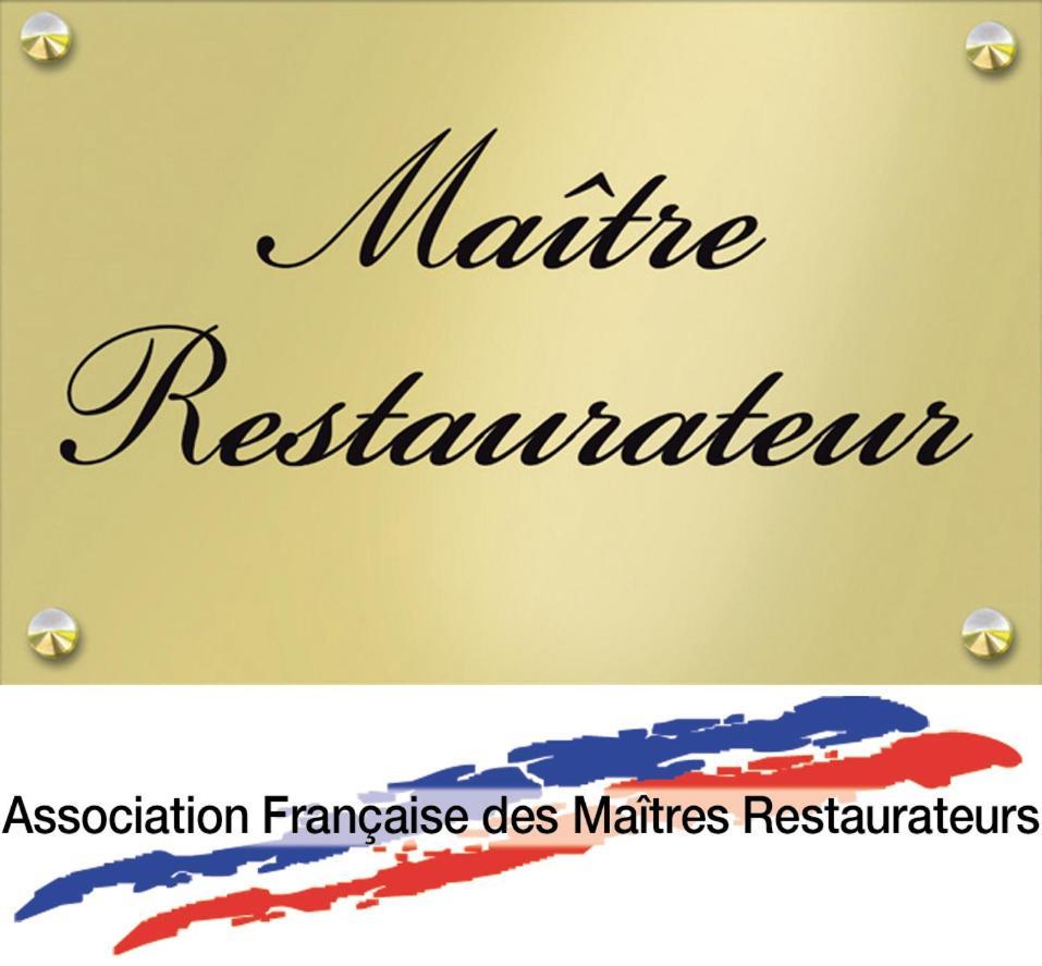 Logis Hotel Restaurant Des Acacias Lille Neuville En Ferrain Нювил-ан-Феран Екстериор снимка